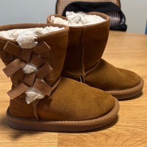 Koolaburra Tan Suede Boots with Bow Accents